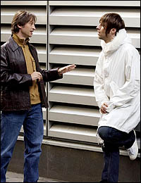 news_sun20020710_2.jpg